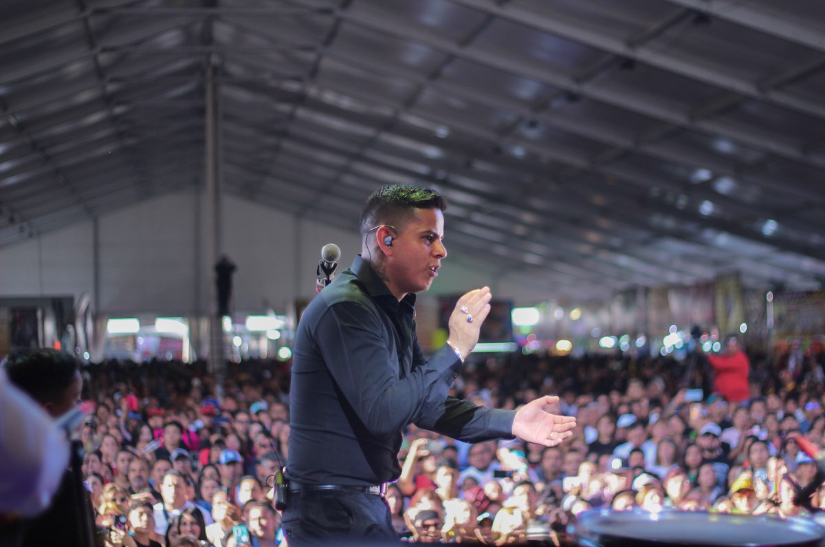 15 de septiembre en Xochimilco: Mariana Seoane y Jorge Carmona darán concierto ¡GRATIS!
