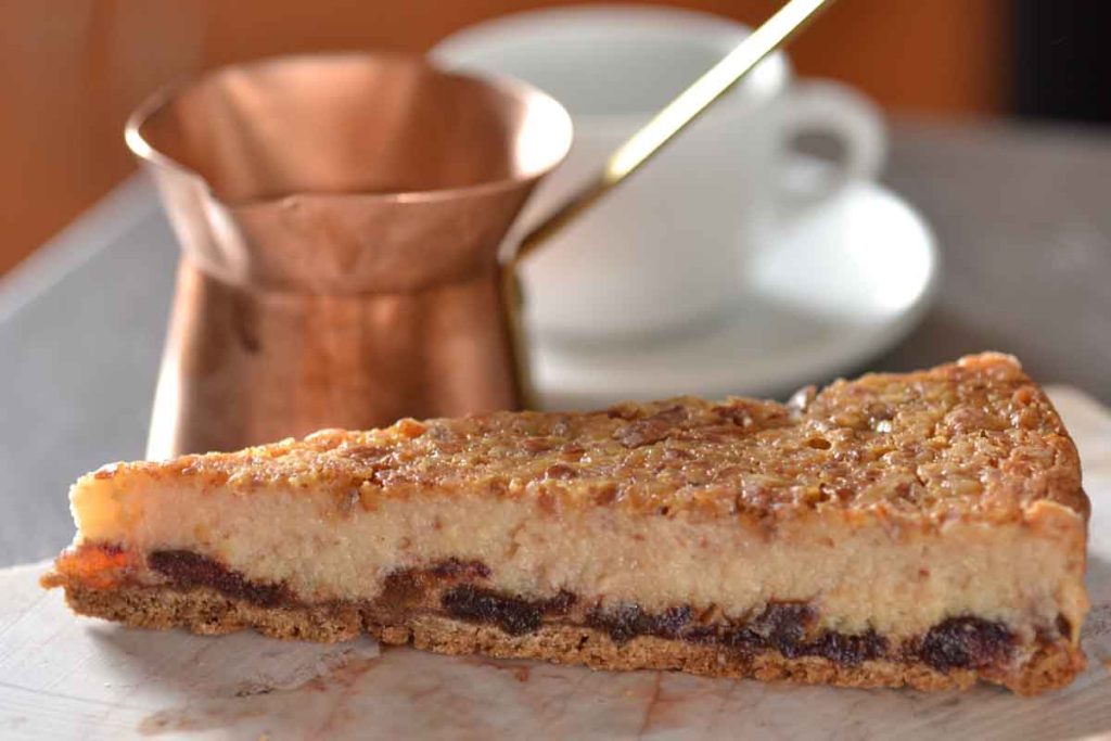 El icónico Restaurante Ehden, con 95 años de historia, abre su segunda sucursal en la Roma, llevando la auténtica cocina libanesa.