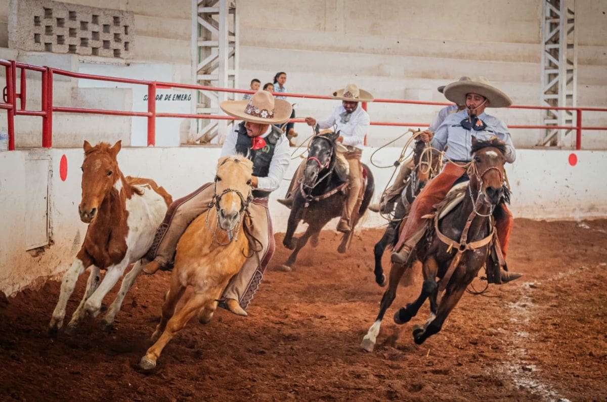 ¡Asociación Nacional de Charros presenta charreadas gratis! 0
