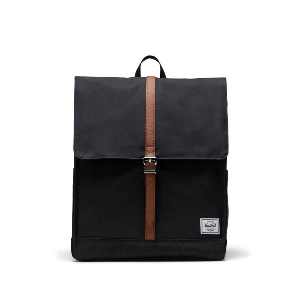 Descubre 6 recomendaciones para arrancar el ciclo escolar con organización y estilo. Herschel te ayuda a prepararte para el éxito.
