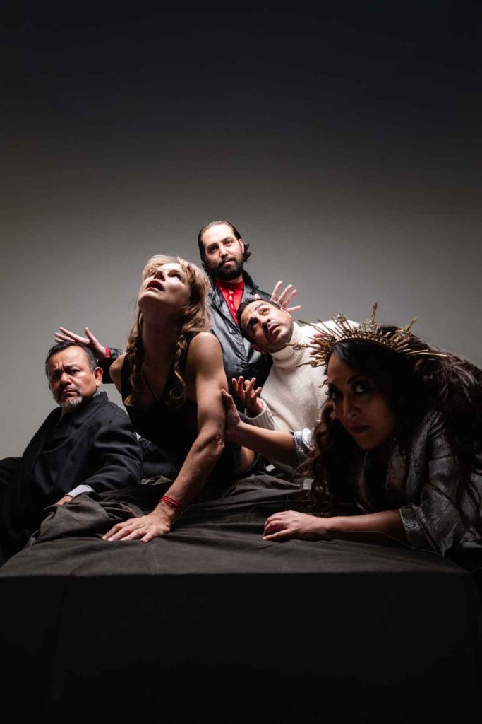 Una comedia negra llega al Teatro Helénico para reabrir el caso de Judas Iscariote. Con un elenco estelar, el público es el jurado.