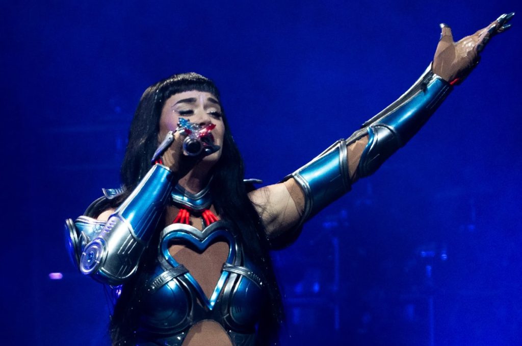 Katy Perry México Venga la Alegría fan pide disculpas por el programa mexicano