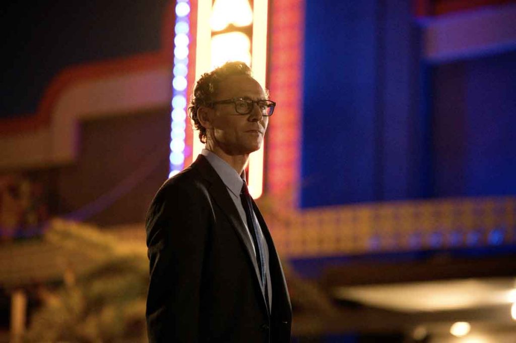 Descubre La Vida de Chuck, la nueva película basada en Stephen King. Una gran historia que narra la existencia de un hombre en reversa.