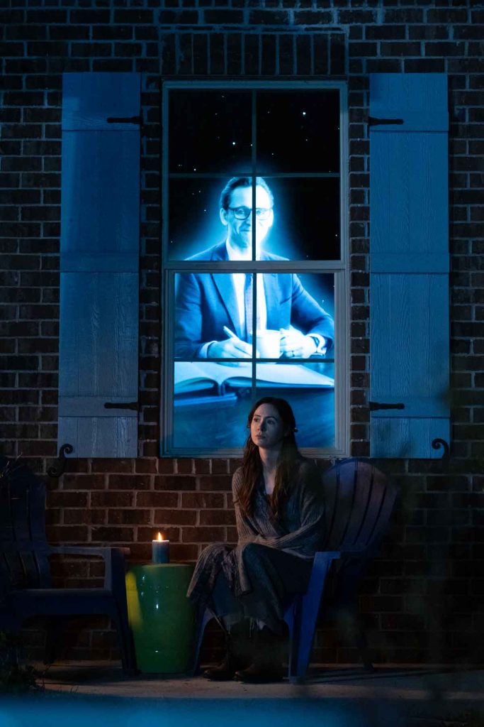 Descubre La Vida de Chuck, la nueva película basada en Stephen King. Una gran historia que narra la existencia de un hombre en reversa.
