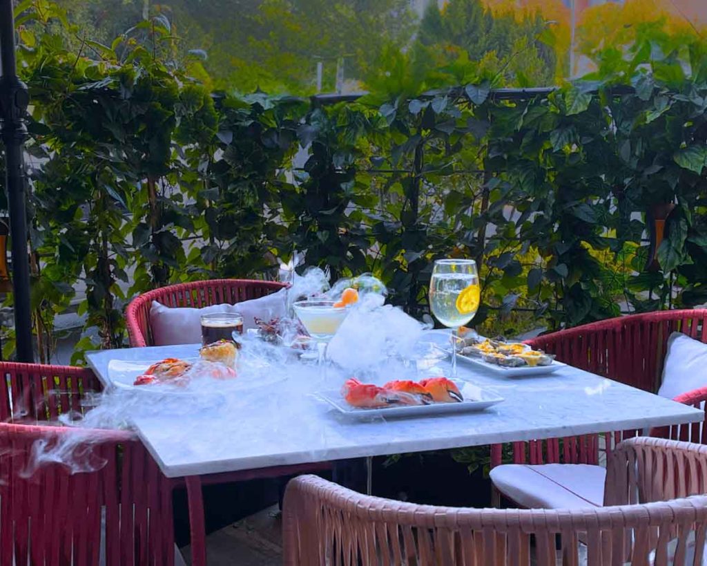 Comida de mar y tragos: la combinación perfecta en Marjul Oyster Bar en Tecamachalco, con promociones en bebidas todos los días