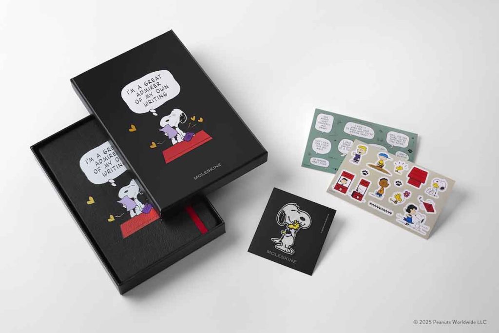 Moleskine celebra a Peanuts con una colección limitada que presenta cuadernos, lápices y una mochila. Conmemora los 75 años de Snoopy