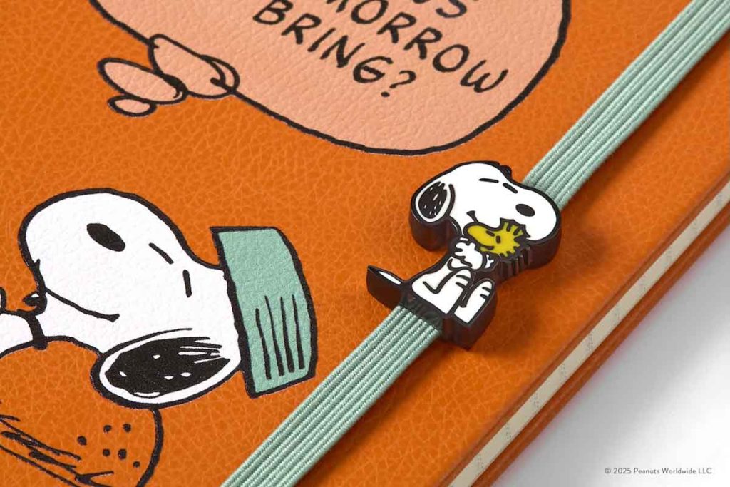 Moleskine celebra a Peanuts con una colección limitada que presenta cuadernos, lápices y una mochila. Conmemora los 75 años de Snoopy