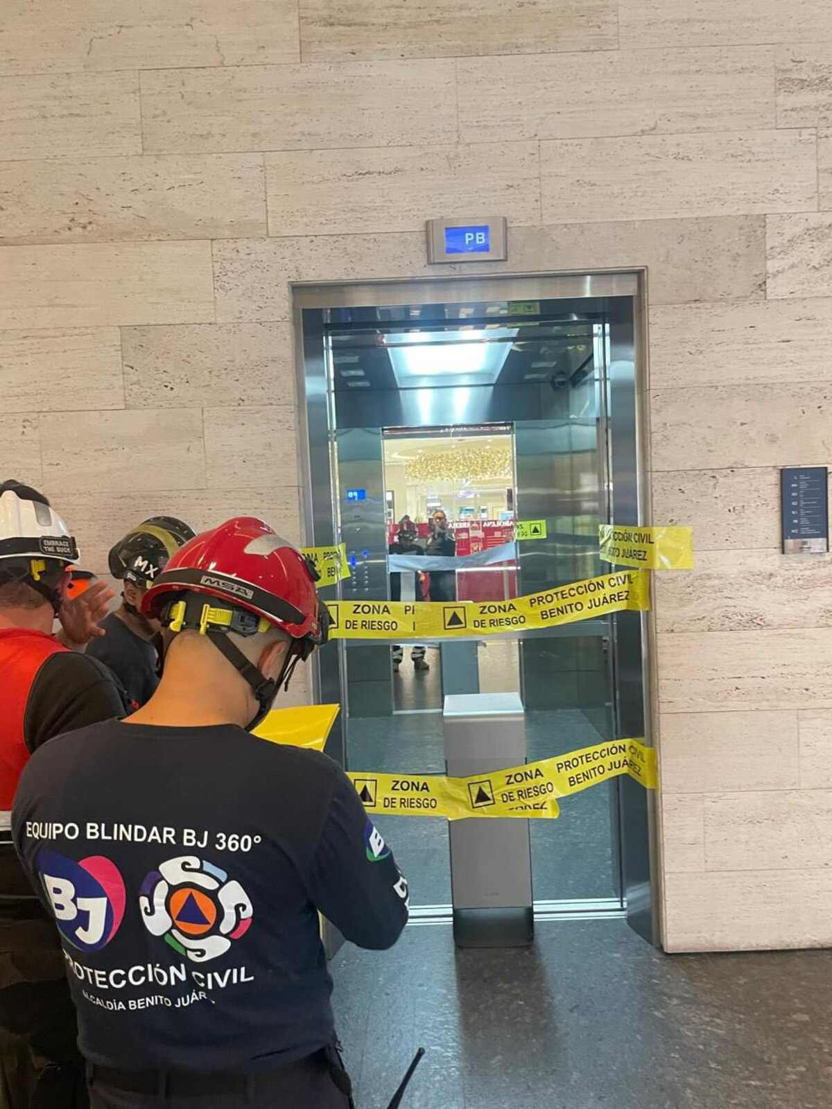 Clausuran plaza Mítikah de CDMX