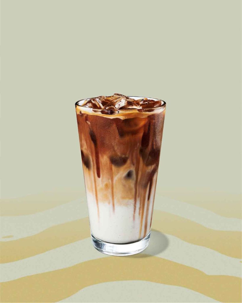 El icónico Pumpkin Spice Latte de Starbucks regresa a México. Viene acompañado de la familia de bebidas Apple Crisp