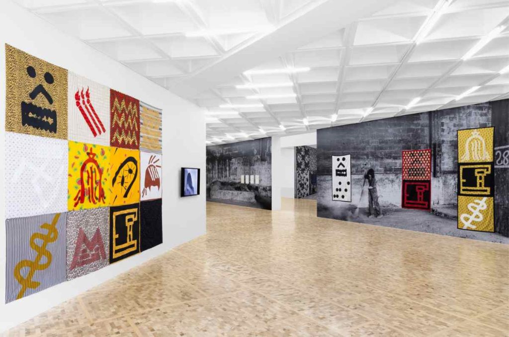 SIGN-IN: exposición de Tina Girouard en el Tamayo