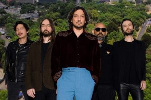 Zoé anuncia “Campo de Fuerza” y pone spots temáticos en CDMX