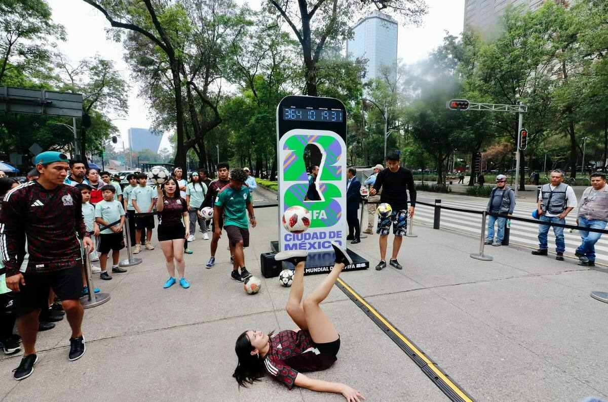 CDMX busca Récord Guinness con la clase masiva de futbol rumbo al Mundial 2026