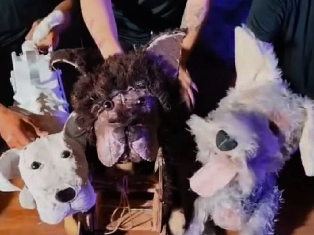 ¿Cuándo y dónde se presenta la obra de teatro, “Firu”?
