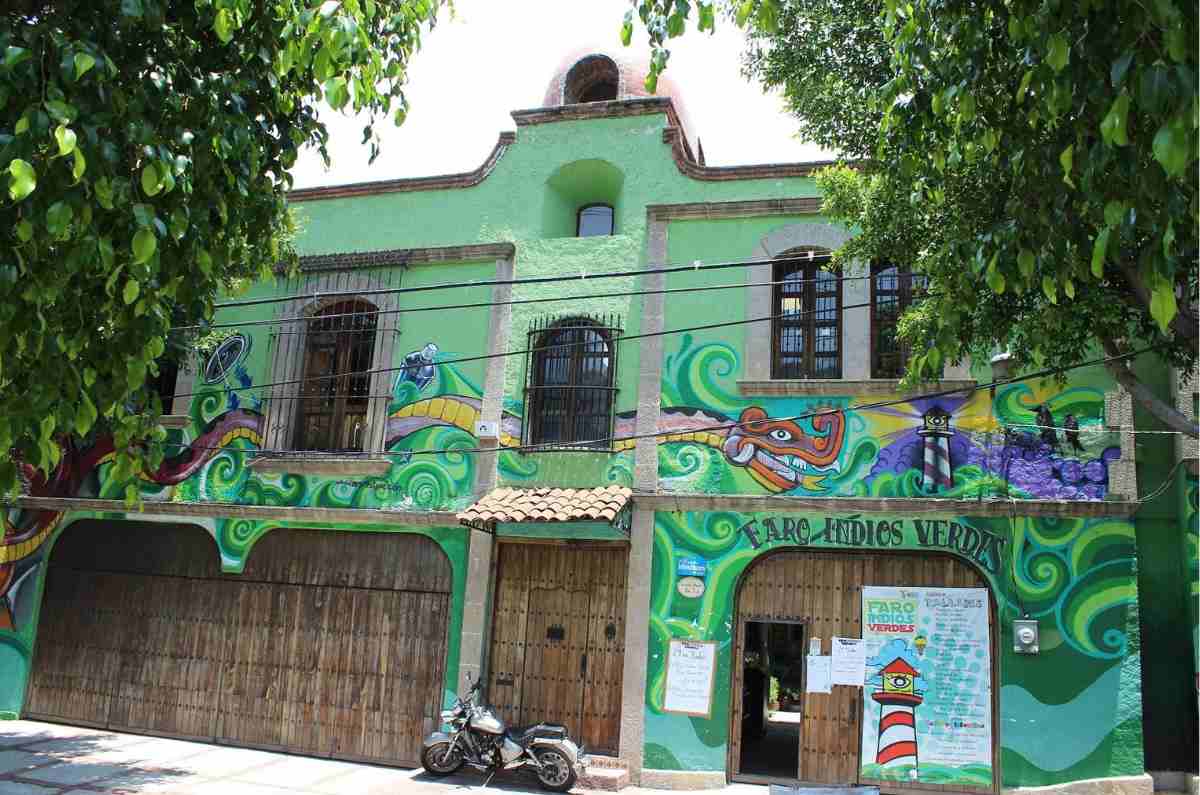 Expo colectiva “Jardín del arte”: más de 30 artistas en el Faro Indios Verdes