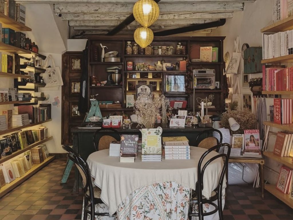 Todo lo que debes saber de la Librería Gallina de Guinea