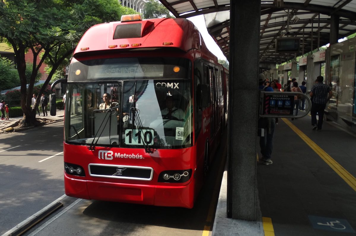 Metrobús línea 1 cambia de horario ¡Ahora cerrará más tarde!