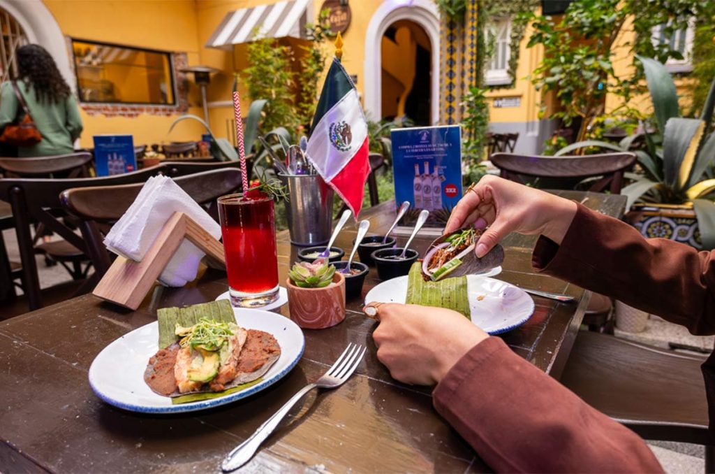 Mezcalería Conejo en la Luna