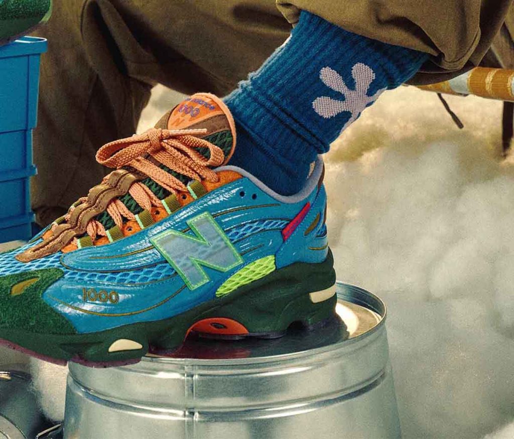 Salehe Bembury colabora con New Balance para una nueva versión del modelo 1000, inspirada en las Smoky Mountains y sus paisajes brumosos.
