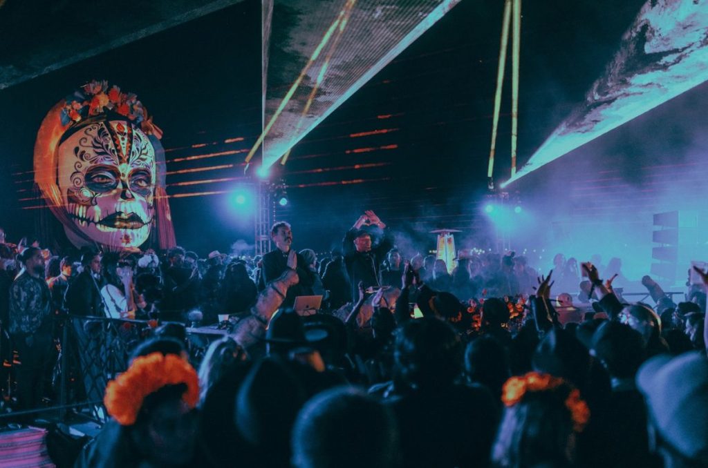 Lánzate a “Tierra de los Muertos”: El festival de música electrónica en Oaxaca 0