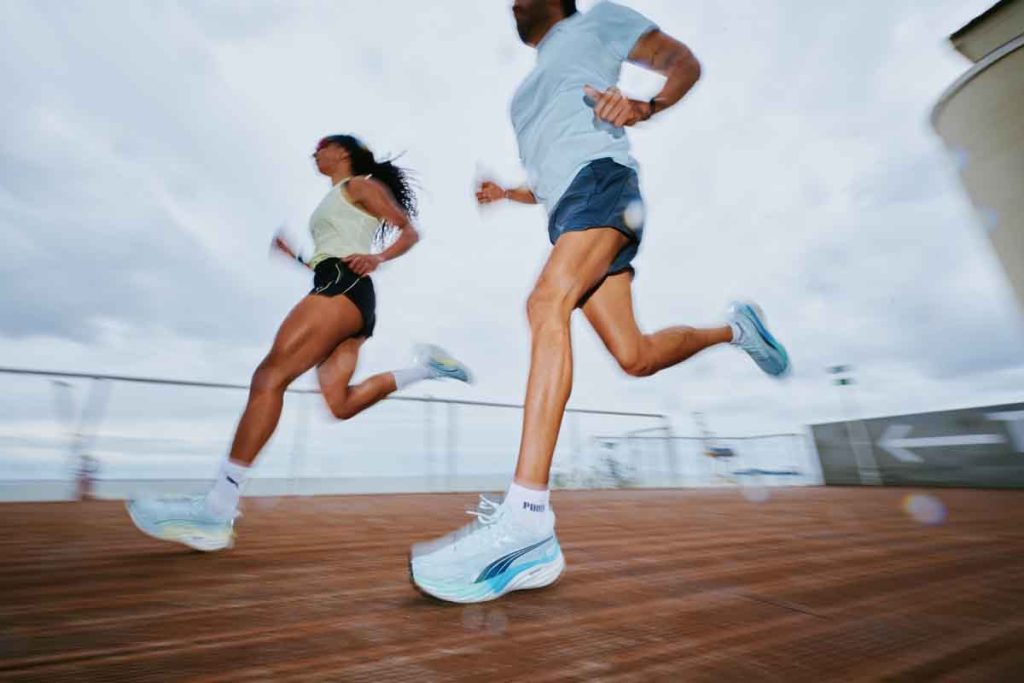 PUMA presenta sus nuevos sneakers, los Velocity NITRO™ 4. Están diseñados para runners de todos los niveles, con tecnología y confort.