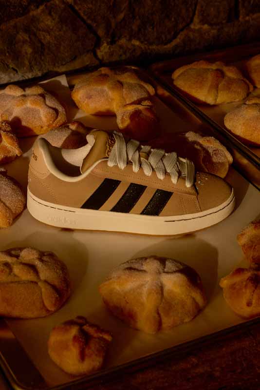 Adidas México endulza el Día de Muertos con una colección de calzado inspirada en el pan de muerto. Los diseños se lanzan en octubre.