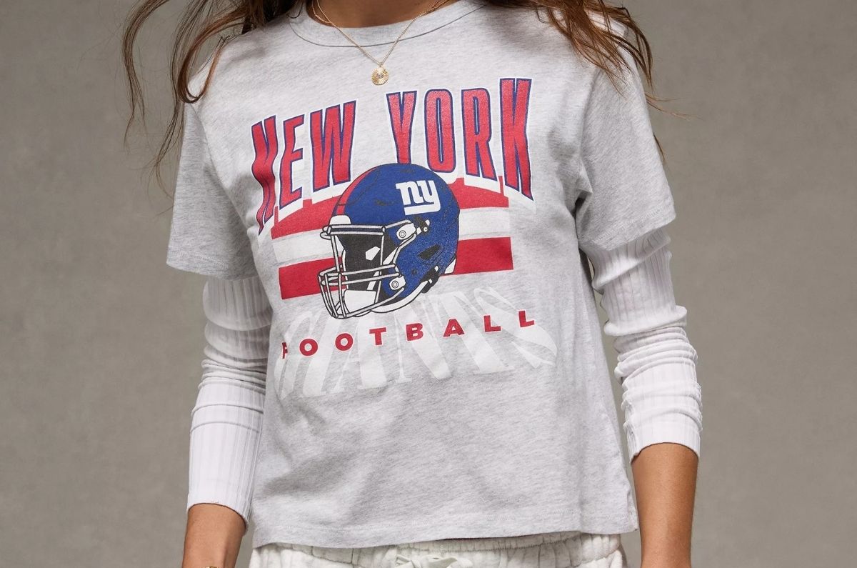 American Eagle x NFL: la colección que convierte tu pasión por el fútbol en estilo 