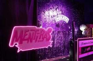 Baileys conquista el escenario con Mentiras All Stars: cocteles, canciones y mucha nostalgia