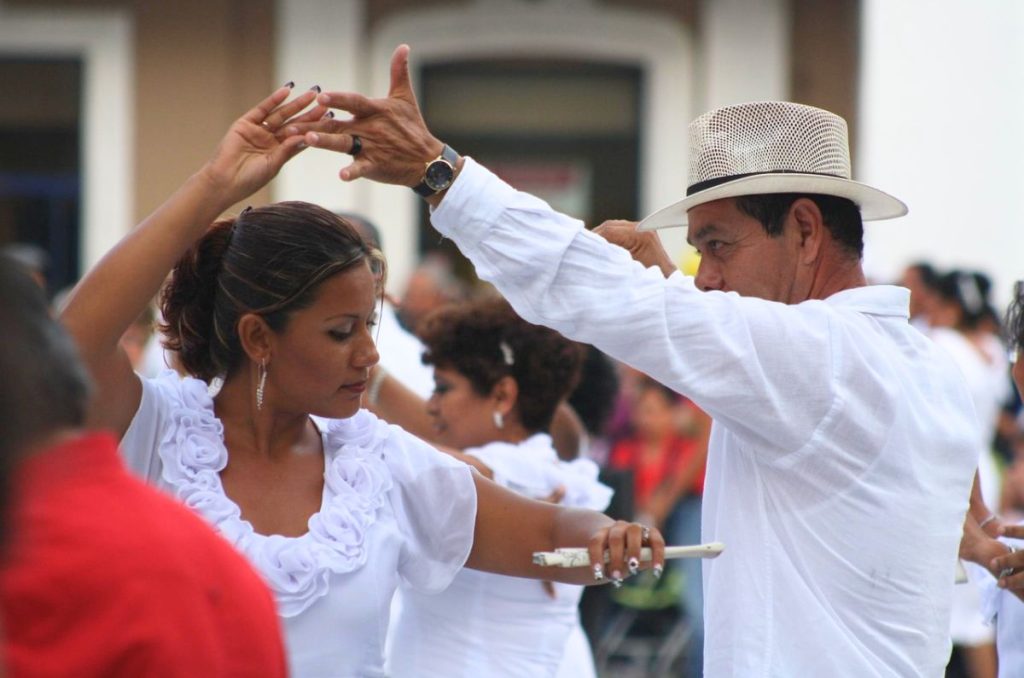 El Gran Baile de Danzón llega al Zócalo de la CDMX ¡Con orquesta!