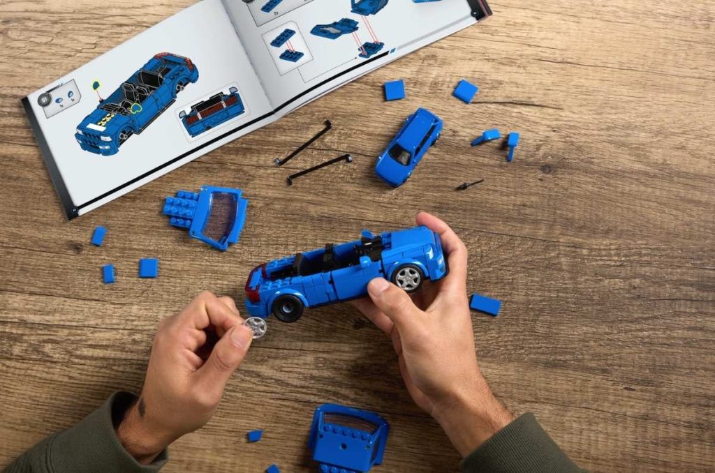 La velocidad y el diseño icónico de Audi ahora se pueden construir con Hot Wheels y Mattel Brick Shop lanzan dos sets de colección