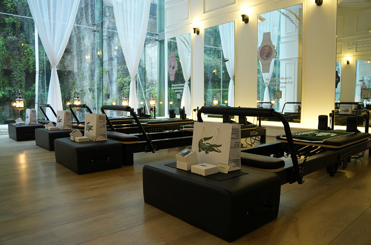 Pilates con estilo: El secreto para lucir top con Lacoste Joyería y Relojería