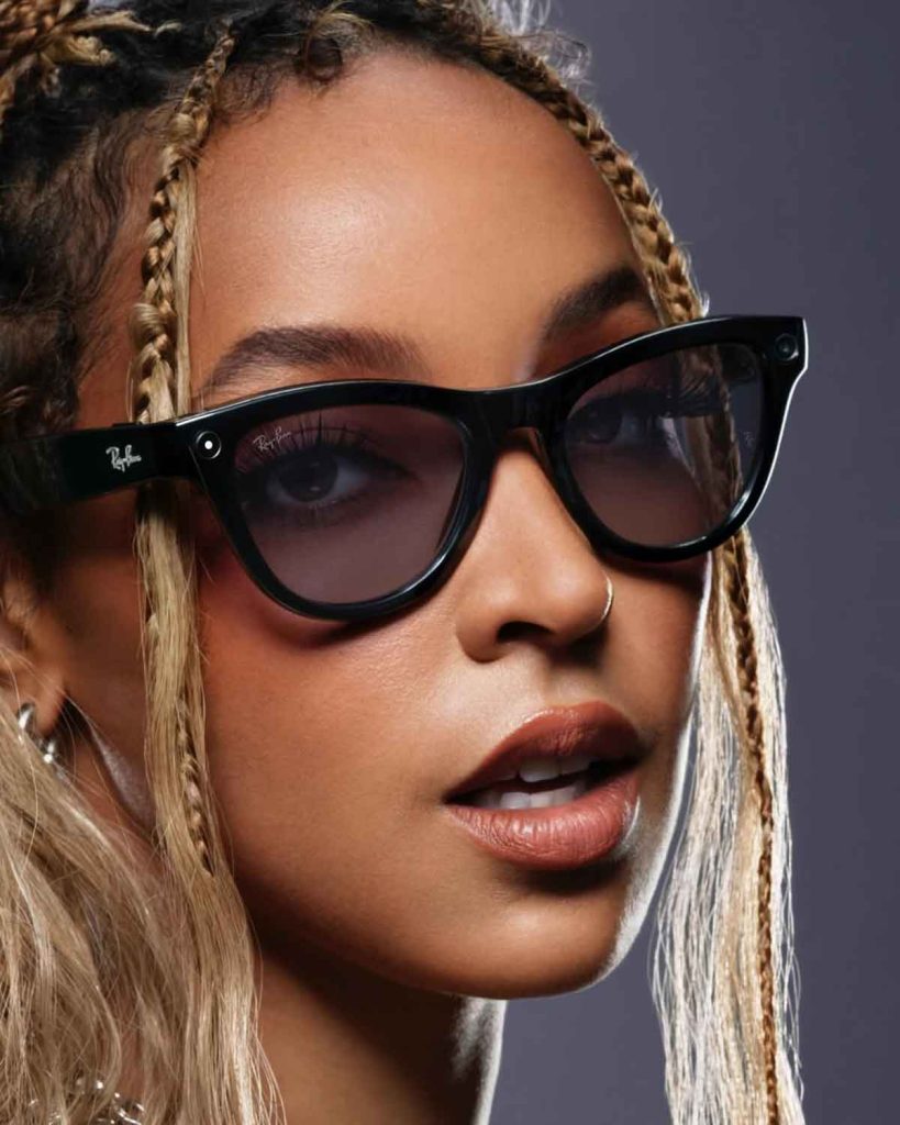 Los lentes Transitions Gen S se oscurecen más rápido en el sol y ofrecen protección UV. Vienen en 7 colores vibrantes para tu estilo.