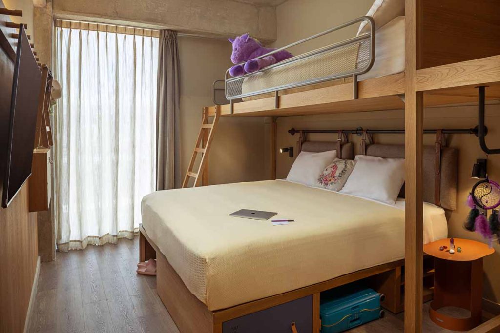 Moxy Tulum es la primera incursión de la irreverente marca de Marriott en el Caribe y Latinoamérica, inyectando una energía juvenil al destino