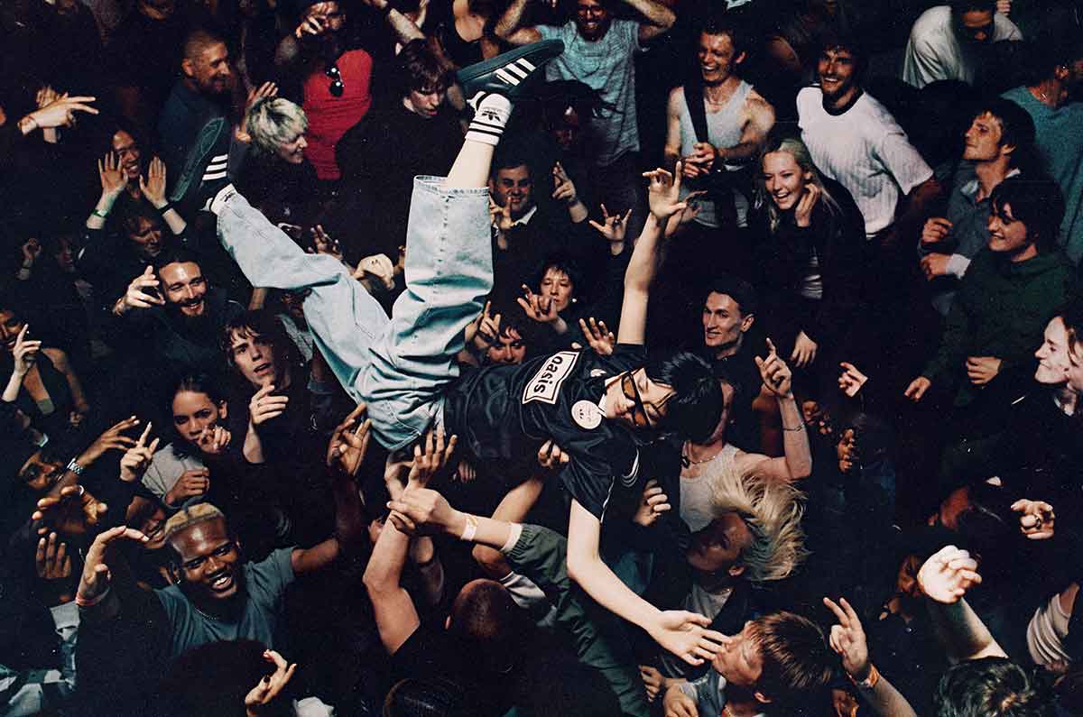 Otro milagro de los Gallagher: checa cuándo llega a México la colección de Oasis