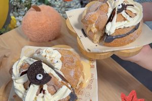 Este otoño prueba el pan de muerto kawaii y relleno de Snowmilk Teas