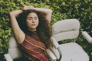 Silvana Estada presenta su Tiny Desk en una proyección exclusiva