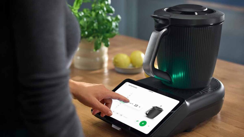 Thermomix TM7 llega a México. Su diseño vanguardista y funciones inteligentes prometen transformar la cocina en una experiencia más intuitiva.