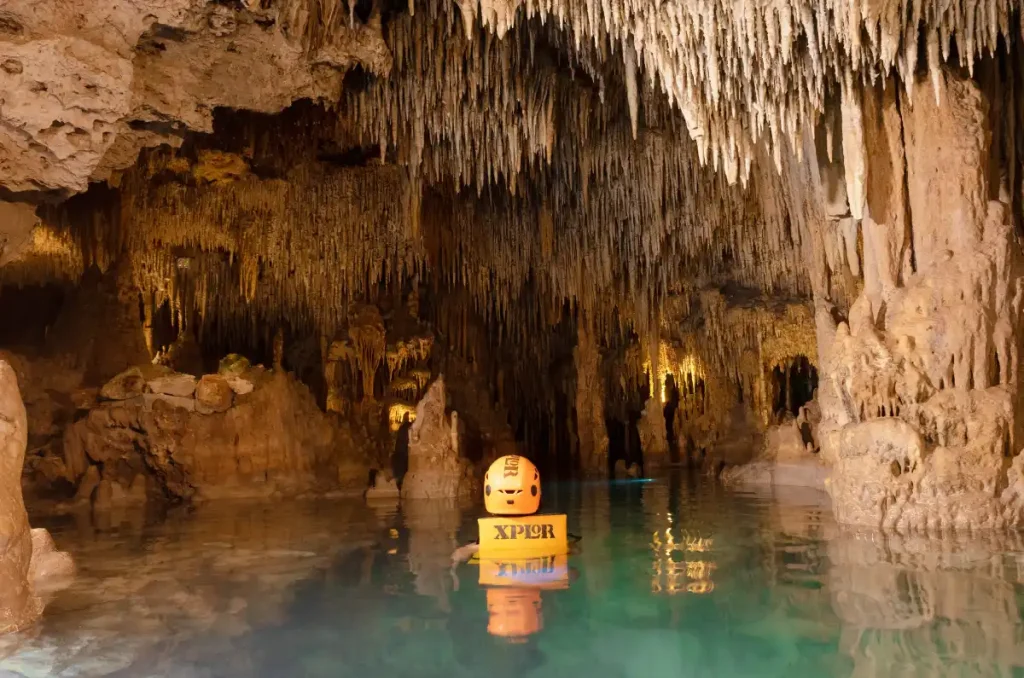 Vacaciona en la Riviera Maya: relájate en Xel-Há o vive la aventura en Xplor 10