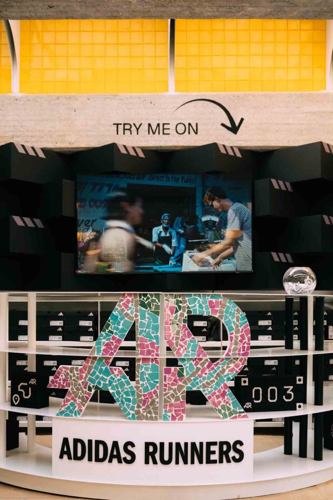 Activo by adidas Runners, un espacio en el Bosque de Chapultepec con cafetería, recuperación y servicios para la comunidad runner.