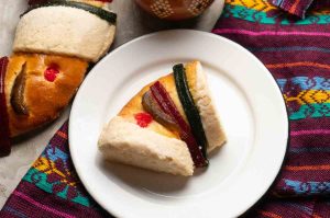 Roscas rellenas, veganas y tradicionales en el Festival de Rosca de Reyes 2026 en Huerto Roma Verde