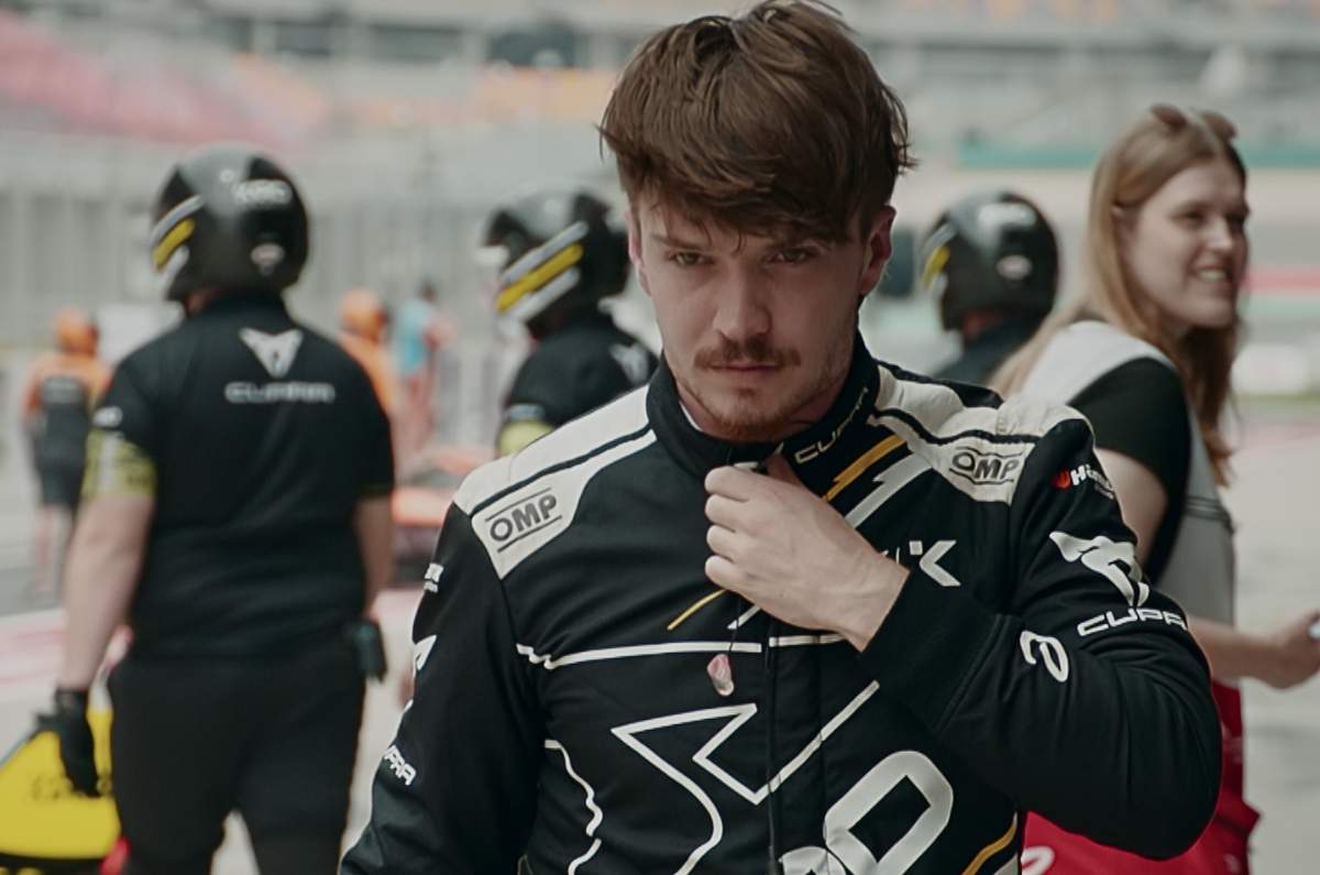 formula-e-driver-regresa-con-drama-rivalidades-y-acceso-total-al-paddock-electrico