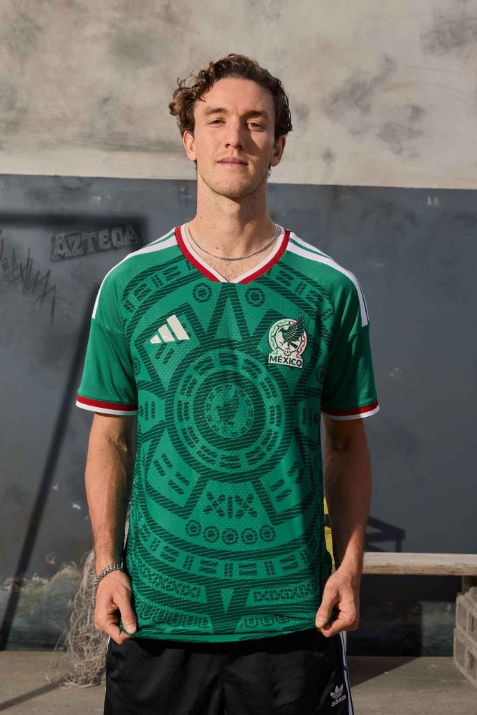 Adidas lanza la camisa oficial de Selección Nacional. Es la de local, en verde y con diseño retro muy parecida a la de Francia 1998