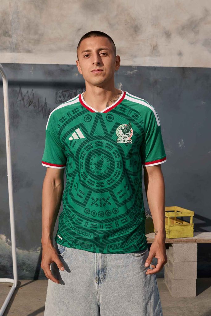 Adidas lanza la camisa oficial de Selección Nacional. Es la de local, en verde y con diseño retro muy parecida a la de Francia 1998