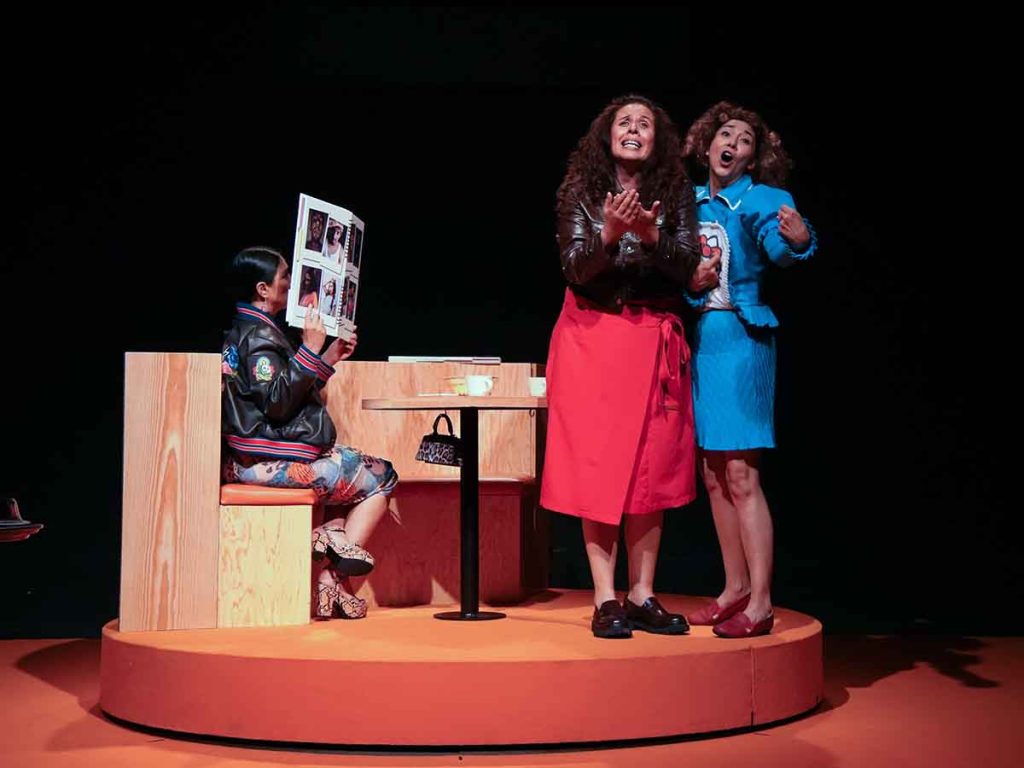 La obra de teatro que retrata con humor negro el poder de la mujer en el narco 0