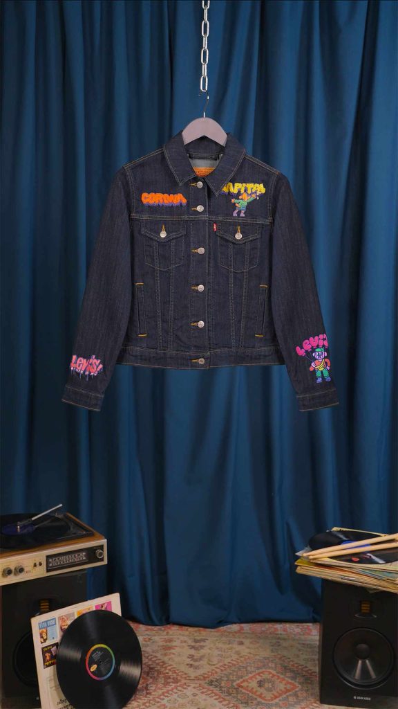 Platicamos con Maldito Perrito, el artista encargado de crear el arte y la prendas de Levis en su edición 2025 del Corona Capital