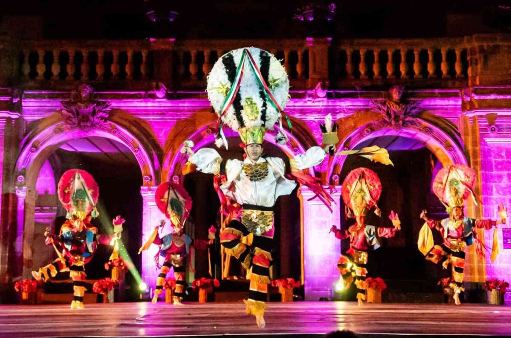 Navidades en México en el Castillo de Chapultepec con el Ballet Folklórico de Amalia Hernández 2