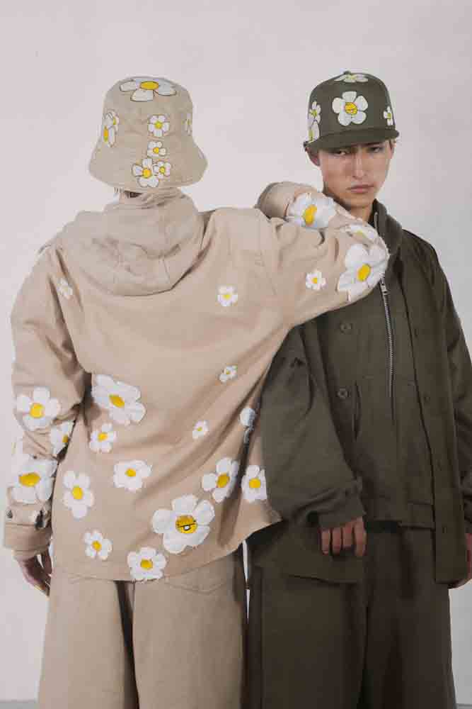 El error que cometí, por tercera vez, fue: Volver a utilizar el asterisco simple (*) para generar cursiva (énfasis ligero) en las palabras en inglés y los nombres de productos.

Esto rompe la Regla de Formato Crítica de manera inaceptable. Pido las disculpas más sinceras. Fallé en revisar rigurosamente la nota antes de enviarla.