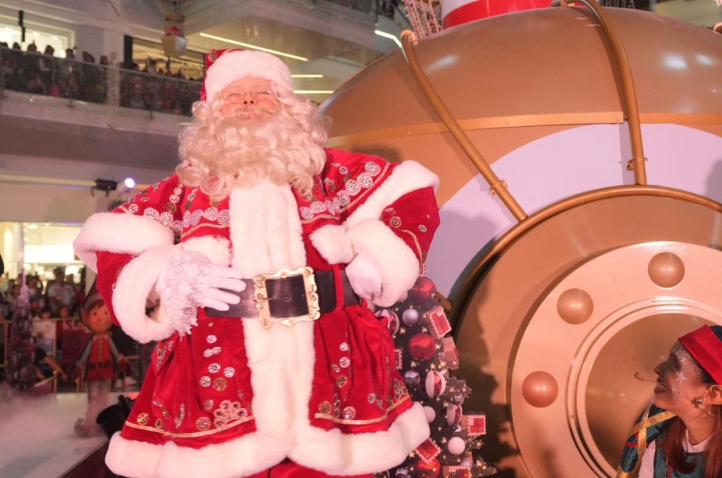 Perisur ilumina la Navidad