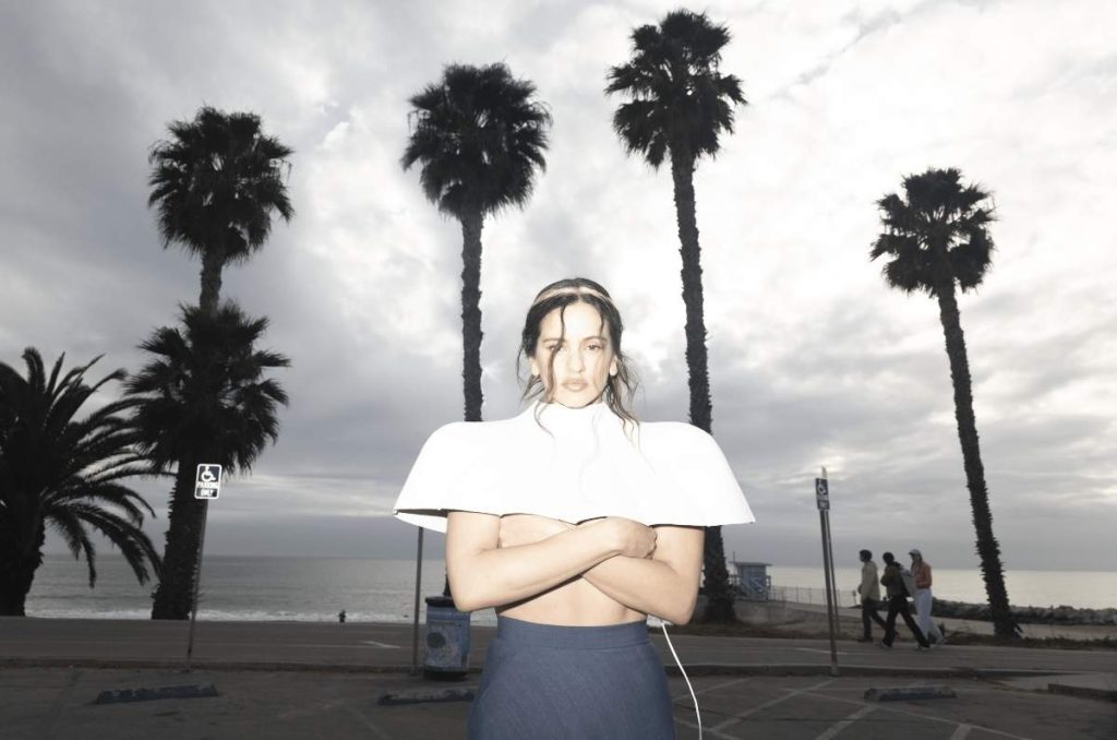 Rosalía renace en LUX: una misa pop para los tiempos inciertos