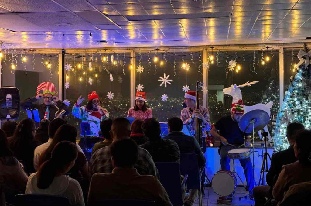 Swing Jazz Navidad en las Nubes: un concierto único en el Mirador Torre Latino