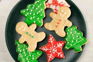 Taller navideño de galletas en Taro & Latte: crea tu arbolito comestible